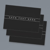 Stijlvolle eenvoudige tekst en dunne strepen inpakpapier vel