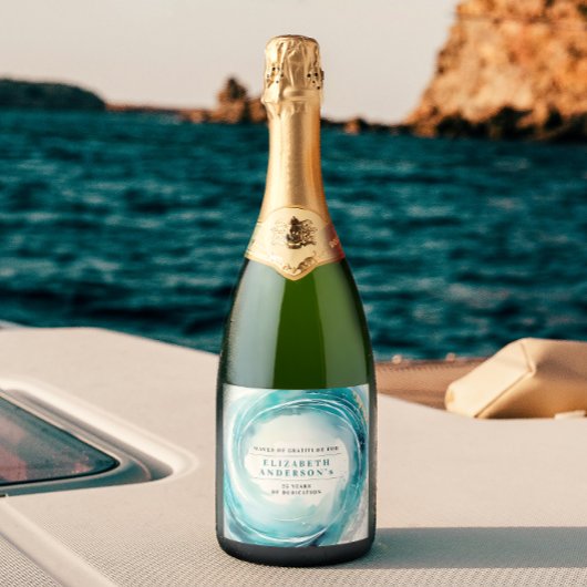 Stijlvolle elegante kust turquoise oceaan golf sparkling wijnetiket