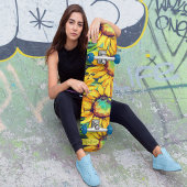 Stijlvolle felgele zonnebloemkunst op persoonlijk skateboard