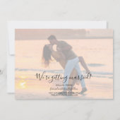 Stijlvolle foto moderne bruiloft bespaart datum save the date (Achterkant)