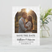Stijlvolle Gingham Verlovingsfoto Boog Bruiloft Save The Date (Staand voorkant)