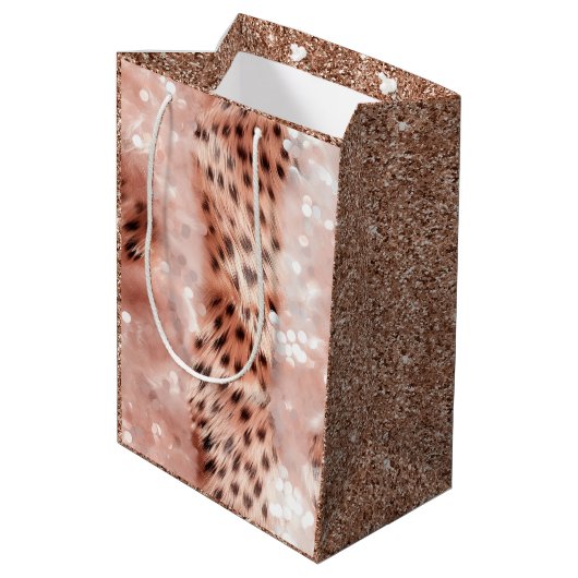 Stijlvolle Girly Pink Rose Gold Leopard Glitz Medium Cadeauzakje (Achterkant Gekanteld)