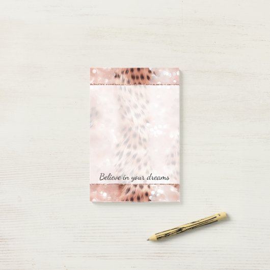 Stijlvolle Girly Pink Rose Gold Leopard Glitz Post-it® Notes (Op bureau)