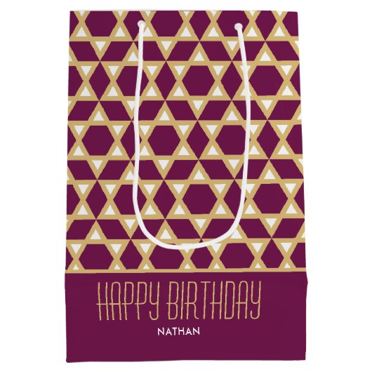 Stijlvolle Happy Birthday Star Patroon Plum Custom Medium Cadeauzakje (Achterkant)