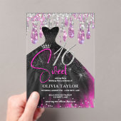 Stijlvolle hete roze zwarte jurk zoet 16 monogram acryl uitnodigingen (Insitu (Draagbaar))