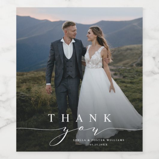 Stijlvolle kalligrafie Weddenschap Foto Wijn Etiket (Enkel label)