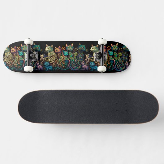 Stijlvolle Kattenkleuren op Black Frieze Persoonlijk Skateboard (Horizontaal)