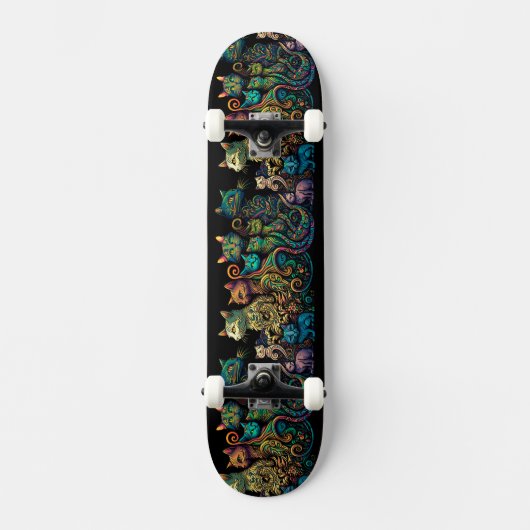 Stijlvolle Kattenkleuren op Black Frieze Persoonlijk Skateboard (Voorkant)