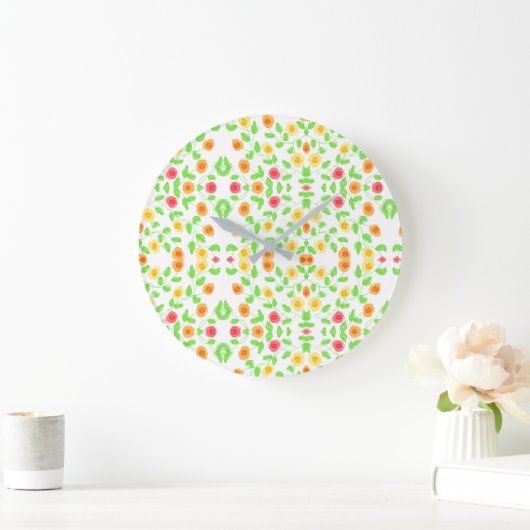 Stijlvolle klok in botergele bloemmotief (Huis)