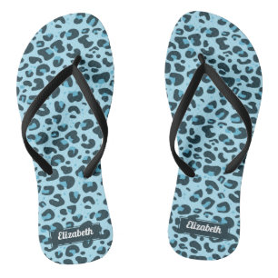 Stijlvolle lichtblauwe luipaard vlekken met naam teenslippers