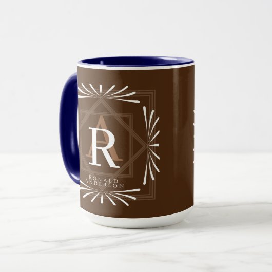 Stijlvolle Lijst Bruine Monogram Mok (Voorkant links)