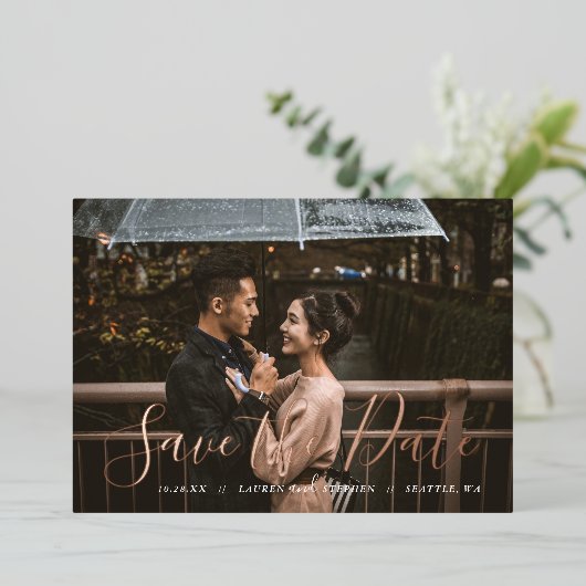 Stijlvolle Manuscript de Bekleding sparen de Datum Folie Uitnodiging (Staand Voorkant)