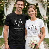 Stijlvolle mevrouw Aangepaste achternaam en datum T-shirt