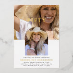 Stijlvolle minifoto FIFTY 50th Birthday Folie Uitnodiging<br><div class="desc">Vier in stijl met deze luxe 50ste Verjaardagsfeestuitnodiging. Design beschikt over een moderne 2 fotocollage,  de leeftijd in gouden folie serif lettertype over het eerste afbeelding,  een trendy boog sjabloon voor de tweede foto,  de naam ook in gouden folie en een elegante sjabloon die gemakkelijk aan te passen is.</div>