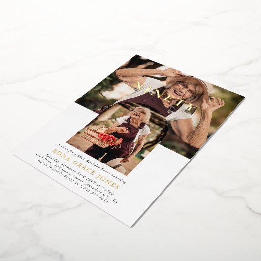 Stijlvolle minimale foto NEGENTIG 90ste verjaardag Folie Uitnodiging (Gedraaid)