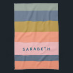 Stijlvolle Modern Stripes  Earth Tones Custom Theedoek<br><div class="desc">Voeg een stijlvol tintje toe aan uw keuken met deze moderne gestreepte keukenhanddoek met zachte aardetinten. De prachtige mix van marine, perzik, koraal, roze, oker en salie groene creëer's heeft een chique en trendy uitstraling die een aanvulling vormt op elk keukendecor. Of u nu gerechten droogt of het als accent...</div>