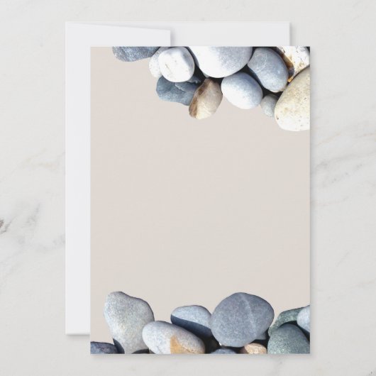 Stijlvolle Modern Unusual Pebbles Natuur Wedding Kaart (Achterkant)