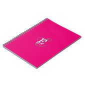 Stijlvolle Moderne Monogram Typografie Hot Pink Notitieboek (Linkerzijde)