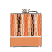 Stijlvolle moderne Oranje Chevron stripes met naam Heupfles (Achterkant)
