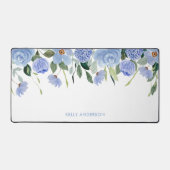 Stijlvolle Monogram Blauwe bloemige waterverf rand Bureaumat (Voorkant)