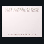 Stijlvolle naamlijst Lover Pastel Pink Minimalist Notitieblok<br><div class="desc">Leuke stijlvolle chique minimalistische premium look gepersonaliseerd notitieblok voor de unapologetic list maker. Delicate elegante pastel roze vrouwelijke girly achtergrond en stijlvolle gouden en kastanjebruine typografie. Voeg jouw naam en aangepaste tekst, bijvoorbeeld de leuke zin gezegde quote LIST LOVER, ALTIJD dat resoneert zo goed bij sommigen van ons, die hebben...</div>