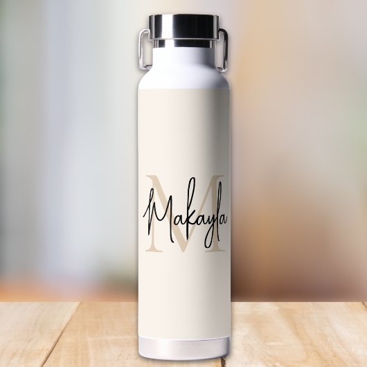 Stijlvolle naammonogram waterfles