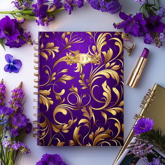 Stijlvolle Paarse en gouden Damask Monogrammed Planner