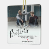 Stijlvolle persoonlijke broederfoto en aangepaste  keramisch ornament (Links)