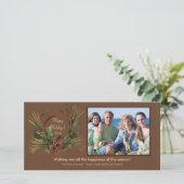 Stijlvolle Pine Cone Krans Vakantie PhotoCard Feestdagenkaart (Staand voorkant)