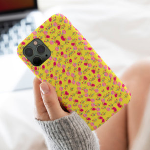 Stijlvolle roze bloemenprint op geel Case-Mate iPhone case