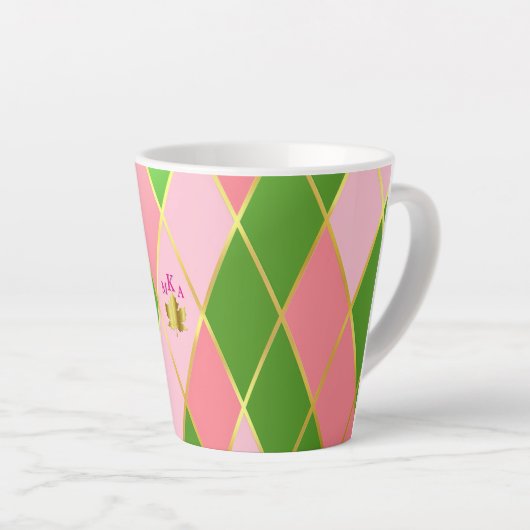 Stijlvolle roze en groene Argyle Monogrammed Latte Mok (Rechterhoek)