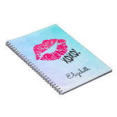 Stijlvolle roze Kissy Lips met xoxo! Blauwe Waterv Notitieboek (Rechterzijde)