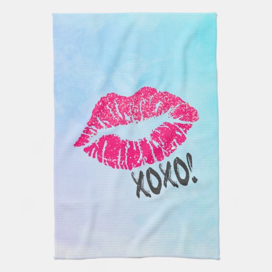 Stijlvolle roze Kissy Lips met xoxo! Blauwe Waterv Theedoek (Verticaal)