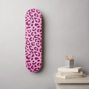 Stijlvolle roze luipaardprint persoonlijk skateboard
