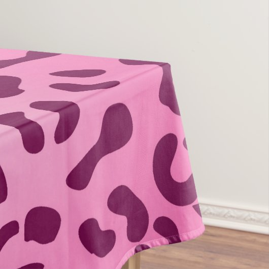 Stijlvolle roze luipaardprint tafelkleed (Voorbeeld)