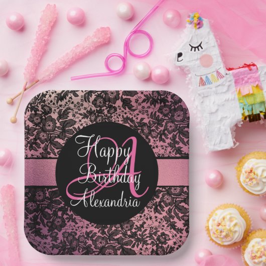 Stijlvolle roze zwarte Floral Monogram Birthday Papieren Bordje (Feest)