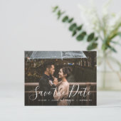 Stijlvolle Script Photo Overlay Save the Date Anno Aankondigingskaart (Staand voorkant)