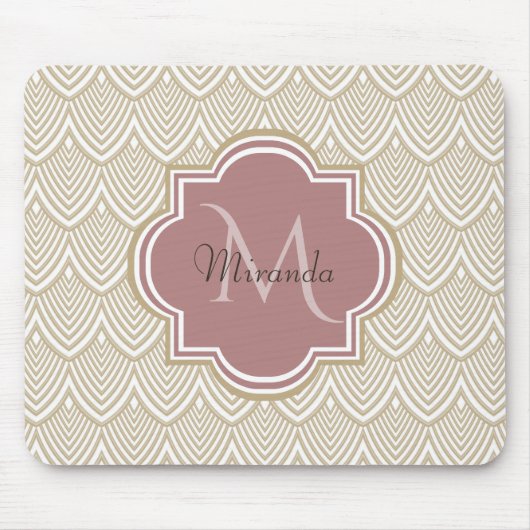 Stijlvolle Tan Arched Scallops Mauve Monogram Naam Muismat (Voorkant)