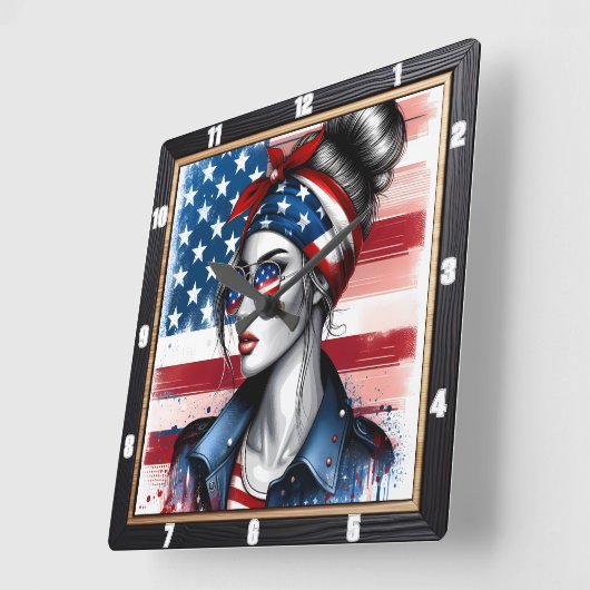 Stijlvolle Vrouw Amerikaanse Vlag Patriottisch Vierkante Klok (Hoek)
