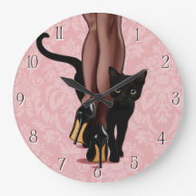 Stijlvolle vrouw en zwarte kat