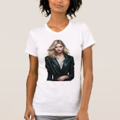 Stijlvolle vrouw in zwart lederen jas – Mode Digi T-shirt (Voorkant)