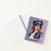 Stijlvolle vrouw met een Pet Notitieboek (Binnen)