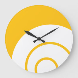 Stijlvolle witte concentrische strepen op goudgeel grote klok