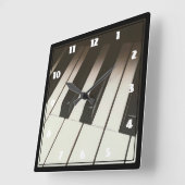 Stijlvolle zwarte en witte pianoketoestel foto vierkante klok (Hoek)
