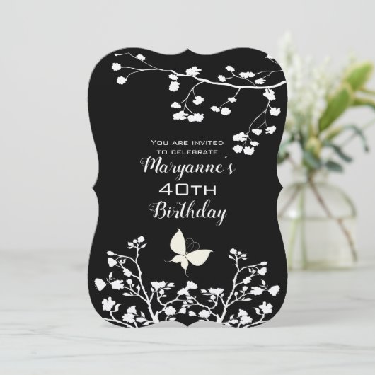 Stijlvolle zwarte en witte vlinderdag kaart (Staand voorkant)