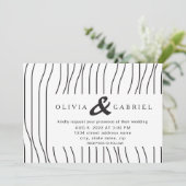 Stijlvolle zwarte witte strepen. Moderne bruiloft Kaart (Staand voorkant)