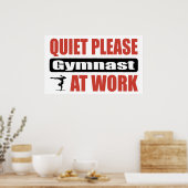 Stil alsjeblieft gymnast op het werk poster (Keuken)