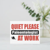 Stil alsjeblieft paleontoloog op het werk briefkaart (Staand voorkant)
