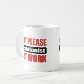 Stil, receptionist op het werk koffiemok (Voorkant links)