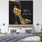 Stiletto en mousserende wijn-wijnbar canvas afdruk (Insitu (Slaapkamer))